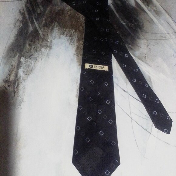 Men's dress tie by Haggar - Picture 3 of 6